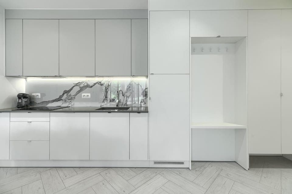 Kitchen or kitchenette, stove