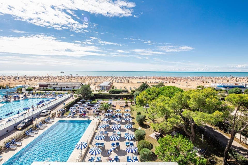 Garden view, Pool view, Sea view