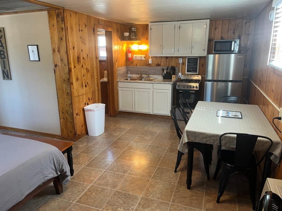 Cozy cabin #6 at Aspen Ridge Cabins Cabin in South Fork