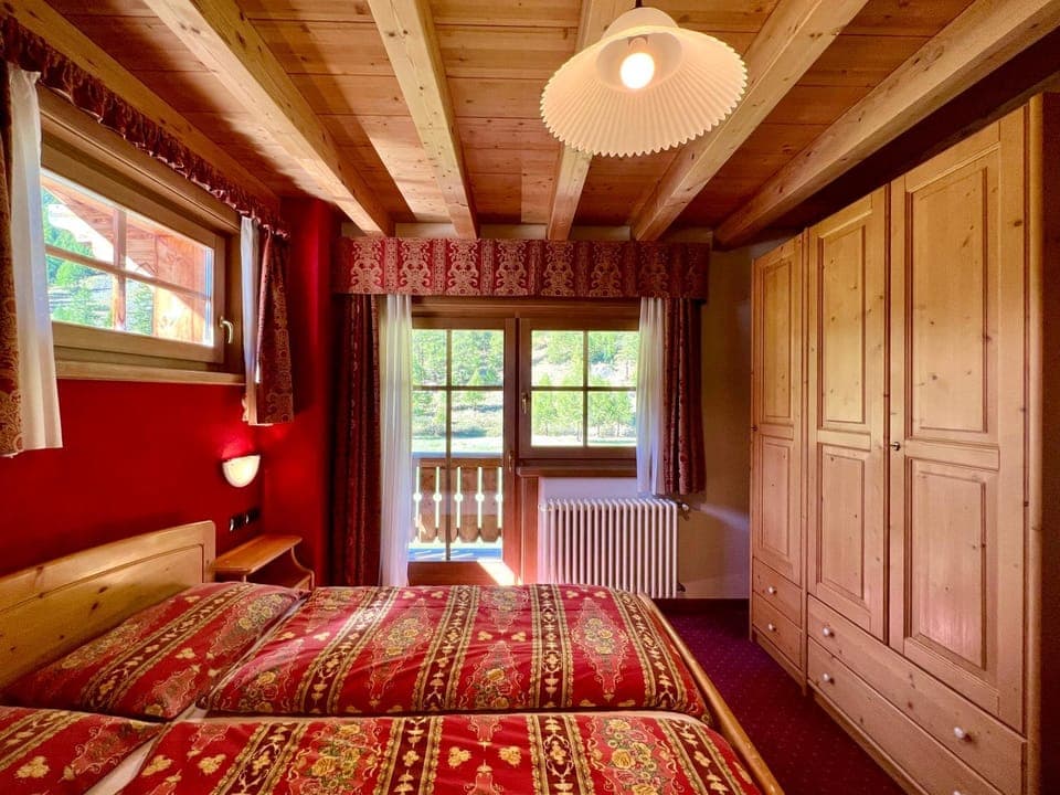 Bed, Photo of the whole room, Bedroom, wardrobe