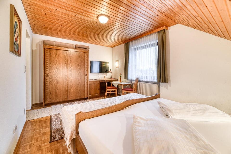 Gasthaus Hecht Bed and Breakfast in Vorarlberg, Austria