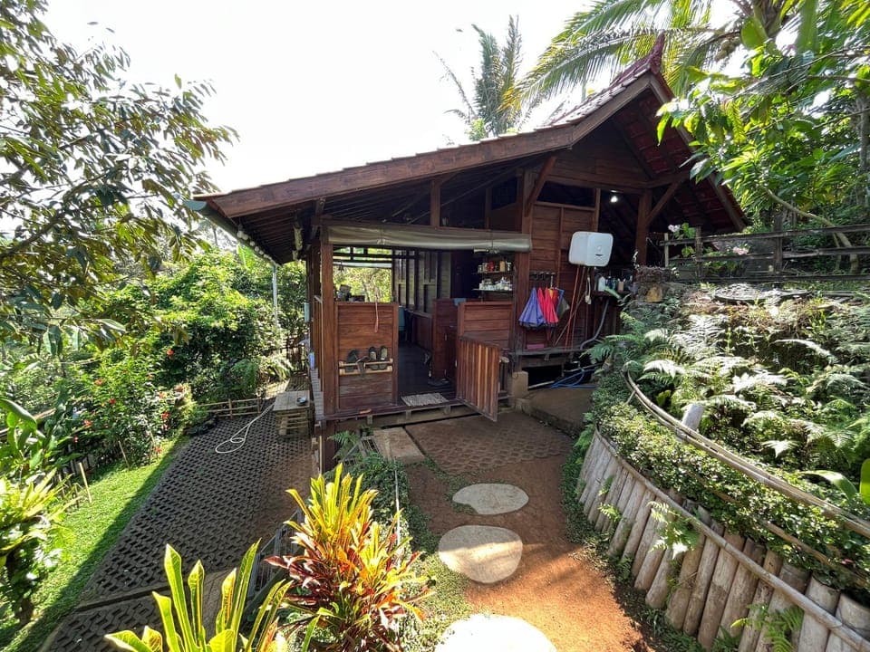 Property building, Natural landscape