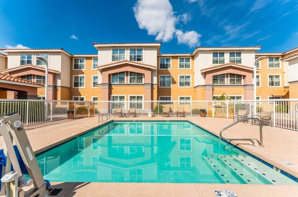 Scottsdale 1 bd 1 ba furnished apt 2 beds Apartment in Paradise Valley