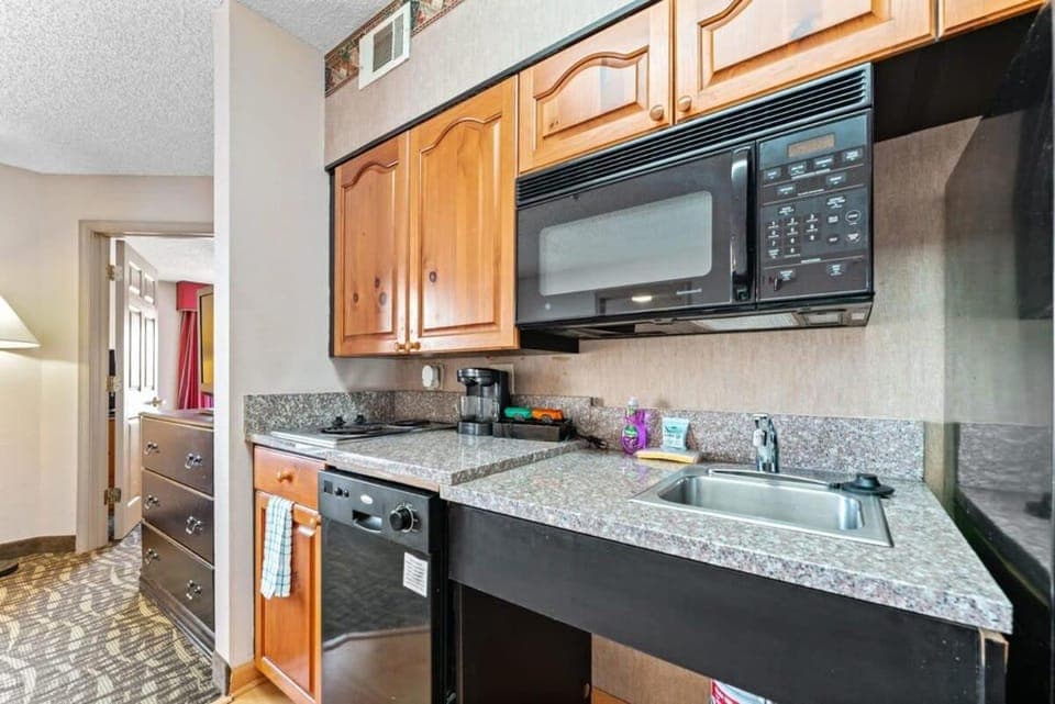 Scottsdale 2 bd 2 ba furnished apt King beds Apartment in Paradise Valley