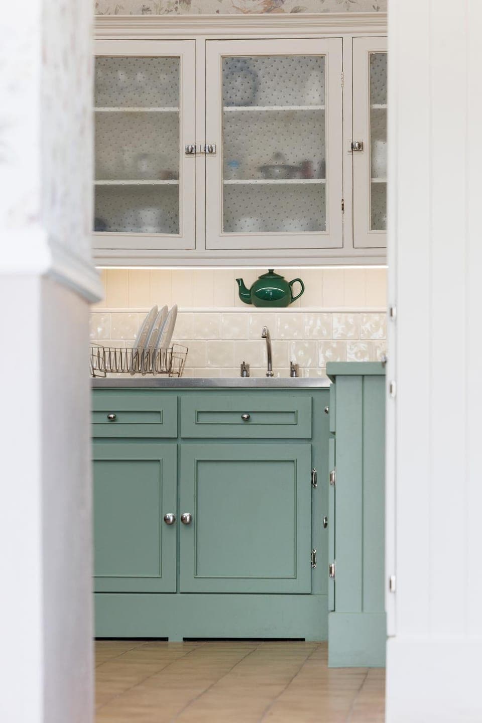 Kitchen or kitchenette, kitchen