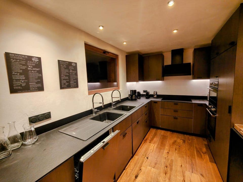 Kitchen or kitchenette, dishwasher, minibar, pet friendly, stove