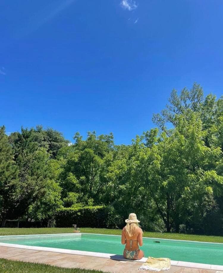 Spring, Day, People, Natural landscape, Pool view, Swimming pool, group of guests