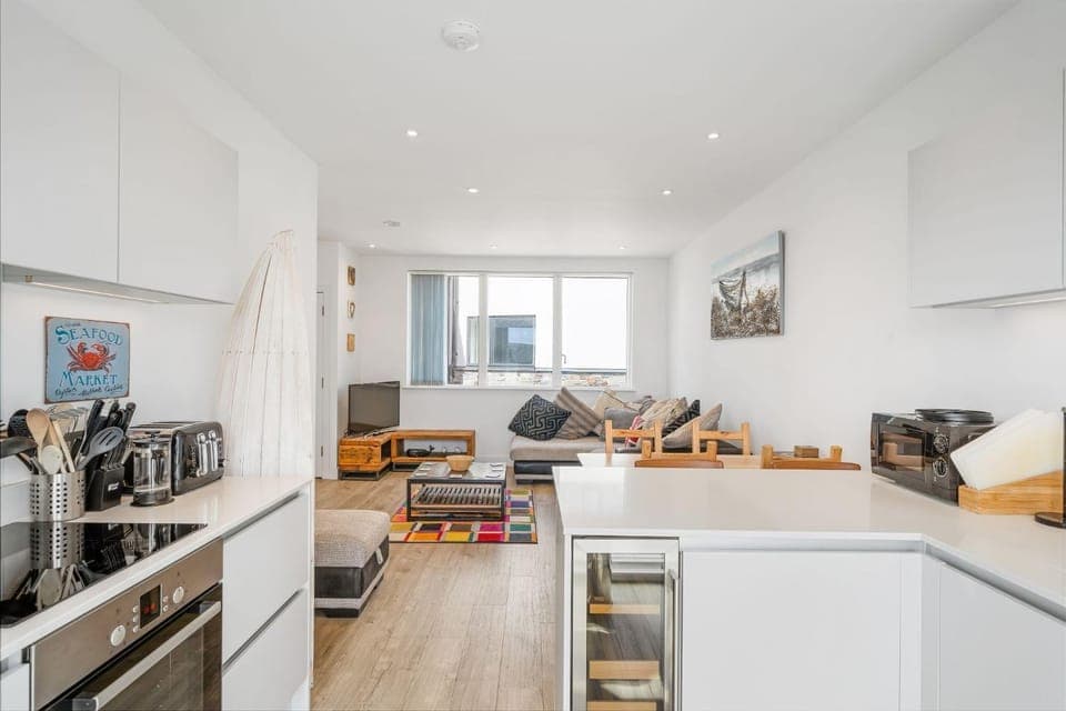 Kitchen or kitchenette, Living room, Dining area