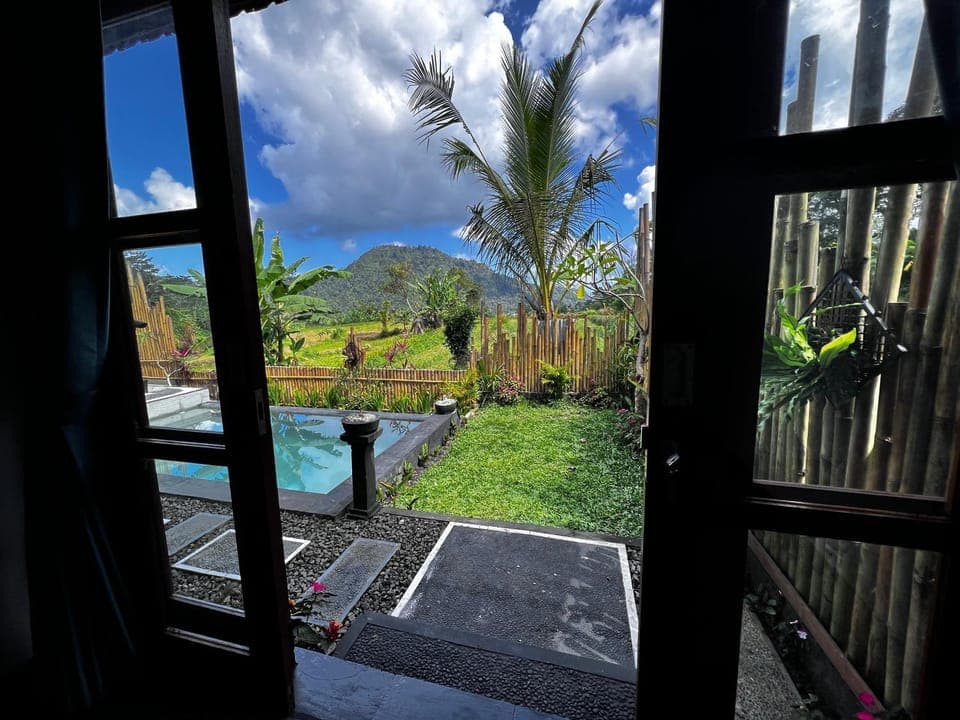Garden, Garden view