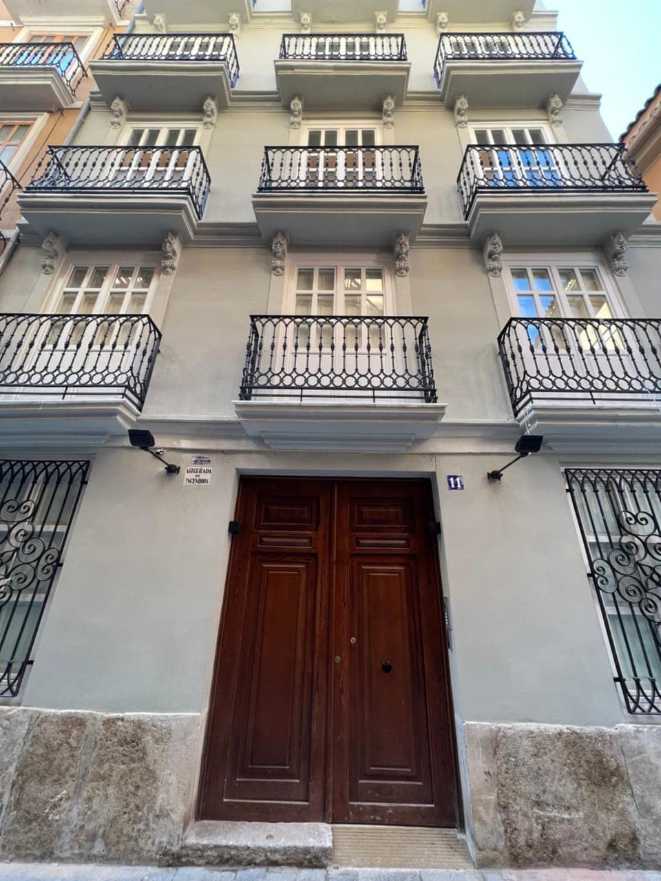 Property building, Facade/entrance