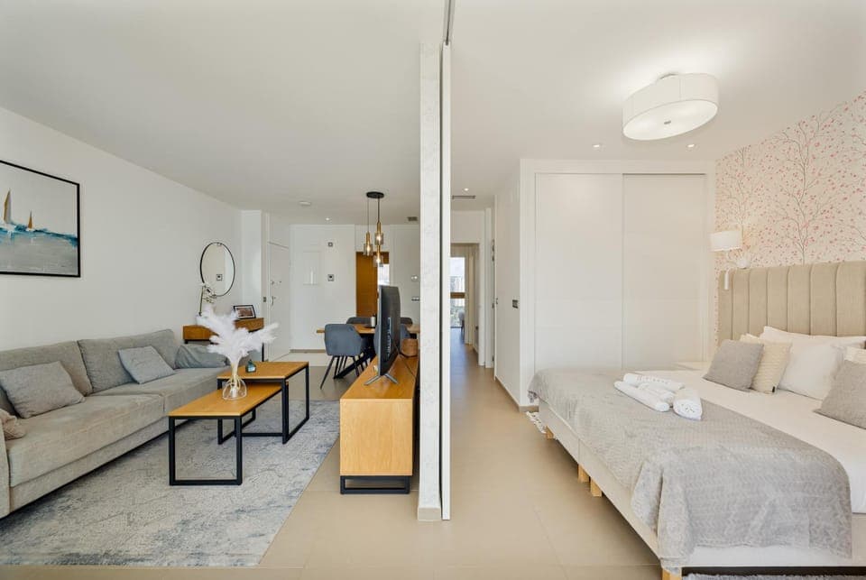 Bed, Bedroom