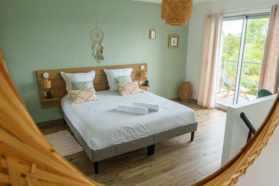 Patio, Photo of the whole room