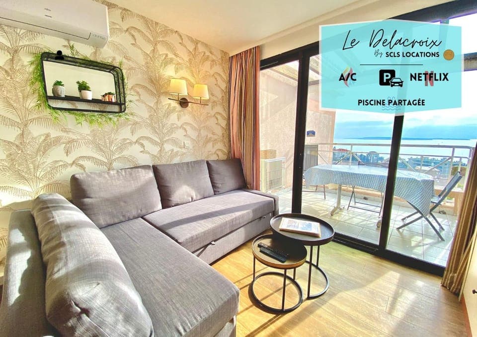 Natural landscape, View (from property/room), Balcony/Terrace, Living room