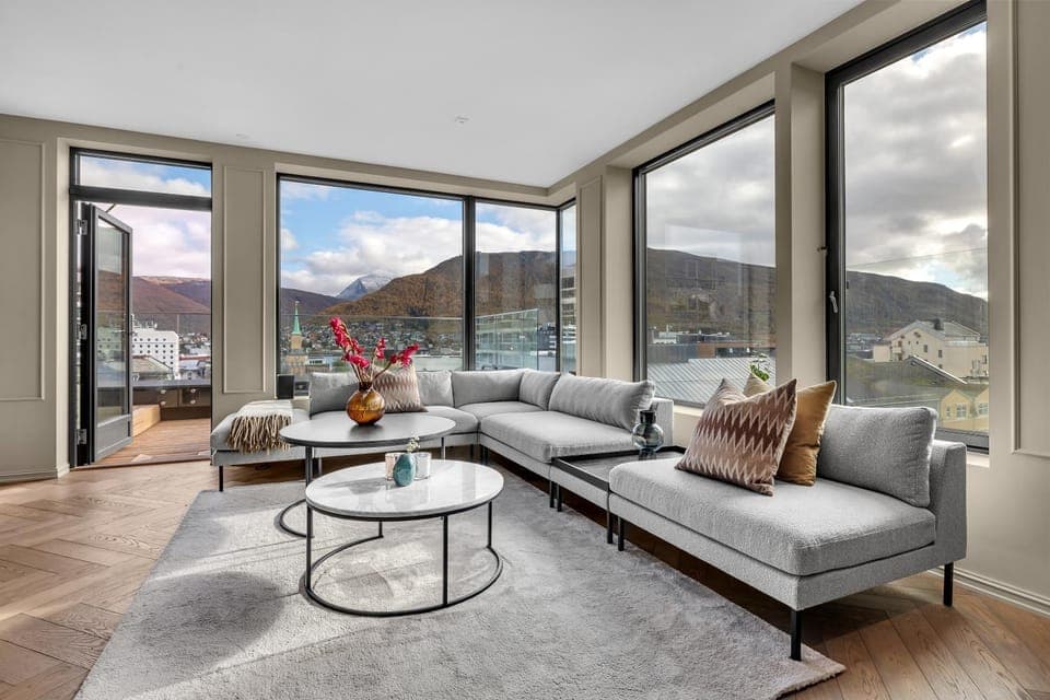 Communal lounge/ TV room, Living room