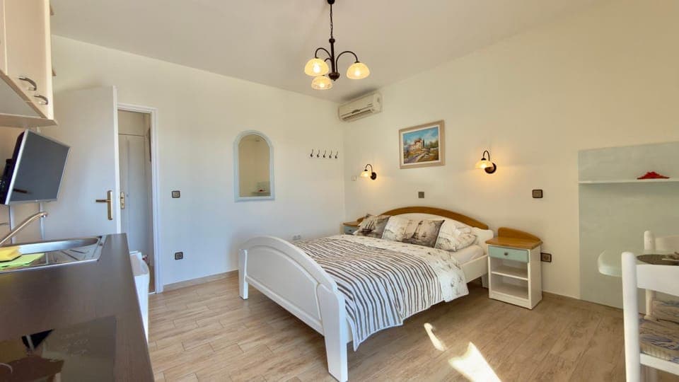 Pansion Adria Bed and Breakfast in Biograd na Moru