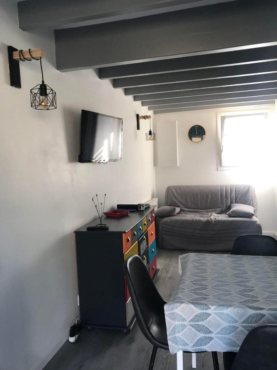 Living room, Dining area