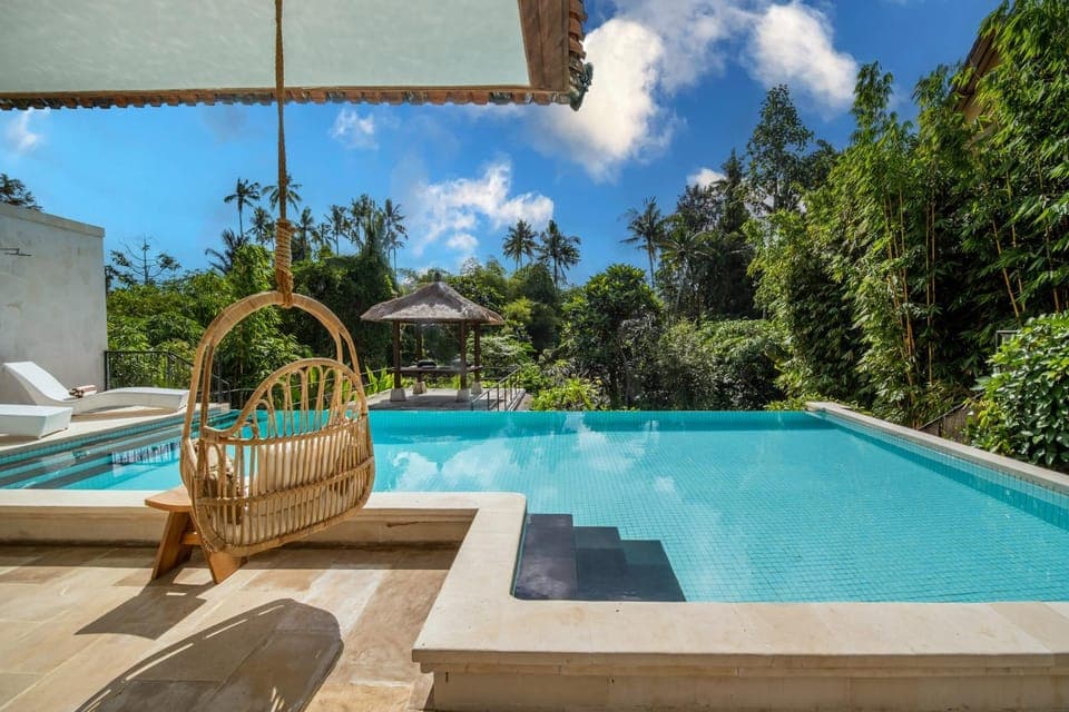 Day, Natural landscape, Garden, Garden view, Pool view, Swimming pool, Swimming pool, sunbed