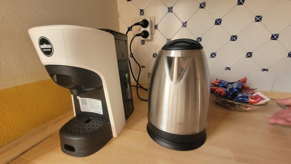 Coffee/tea facilities