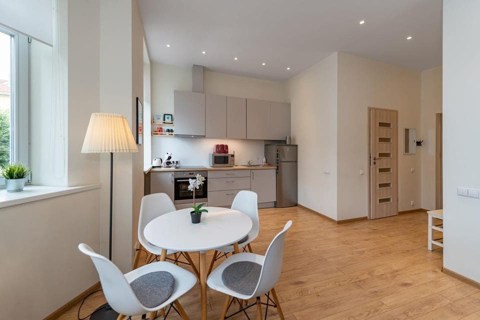 Kitchen or kitchenette, Dining area, kitchen