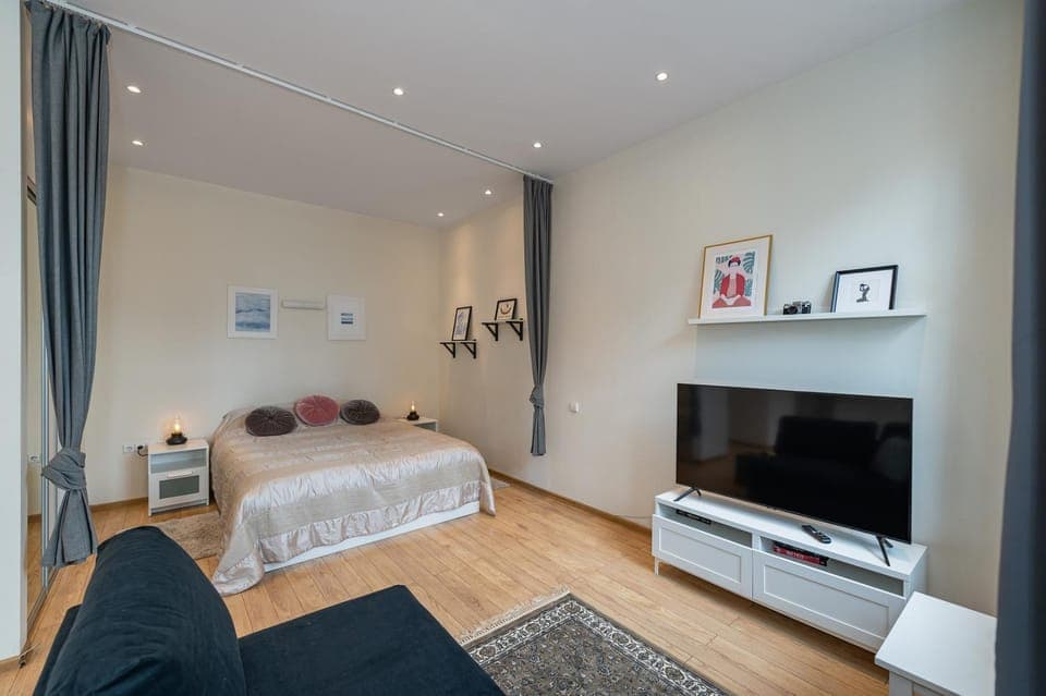 Communal lounge/ TV room, TV and multimedia, Bedroom