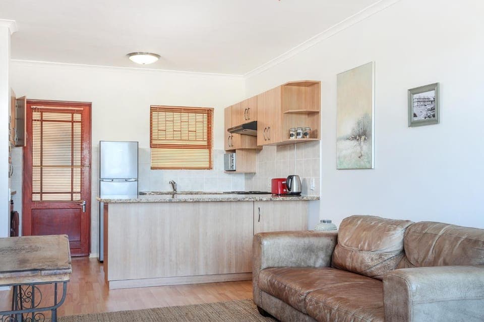 Kitchen or kitchenette, Photo of the whole room