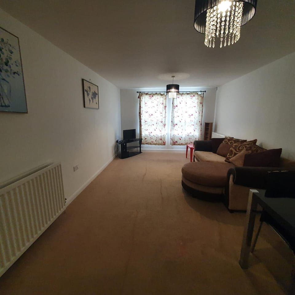 Living room, Seating area, internet