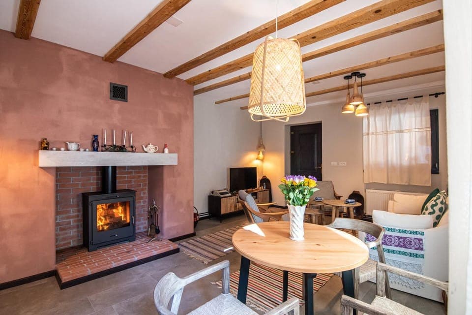 Living room, flat iron