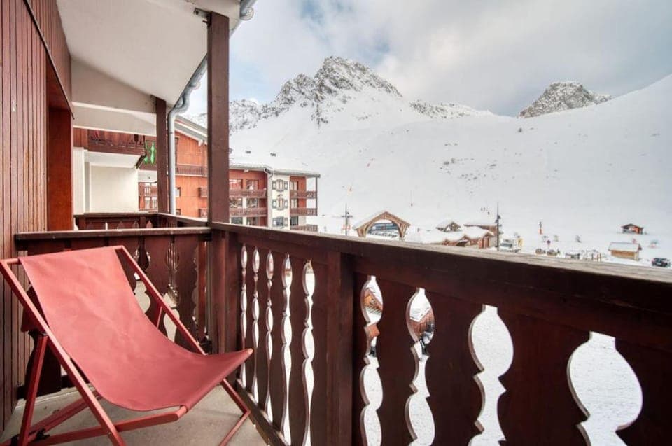 Winter, View (from property/room), Balcony/Terrace, Mountain view
