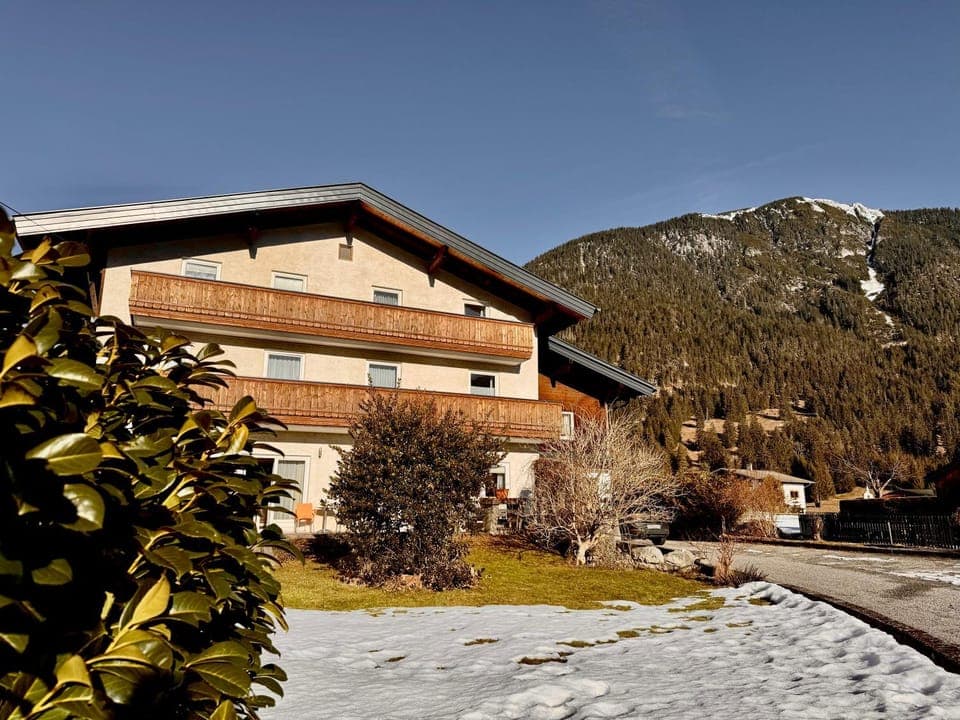 Property building, Spring, Day, Natural landscape, Mountain view