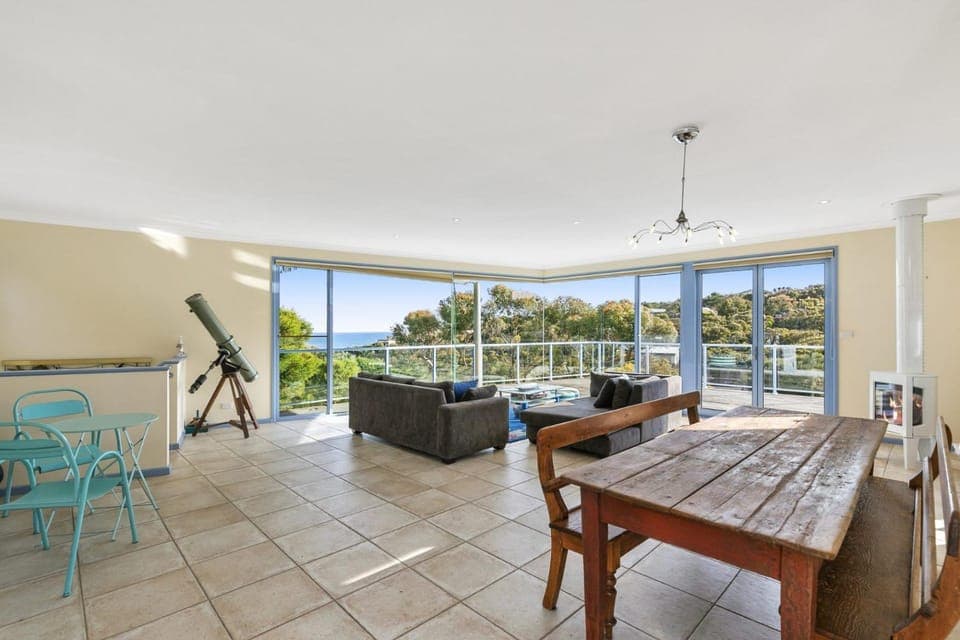 Caprica - BYO Linen House in Aireys Inlet