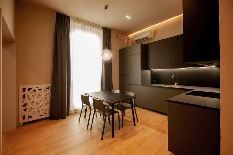 Kitchen or kitchenette