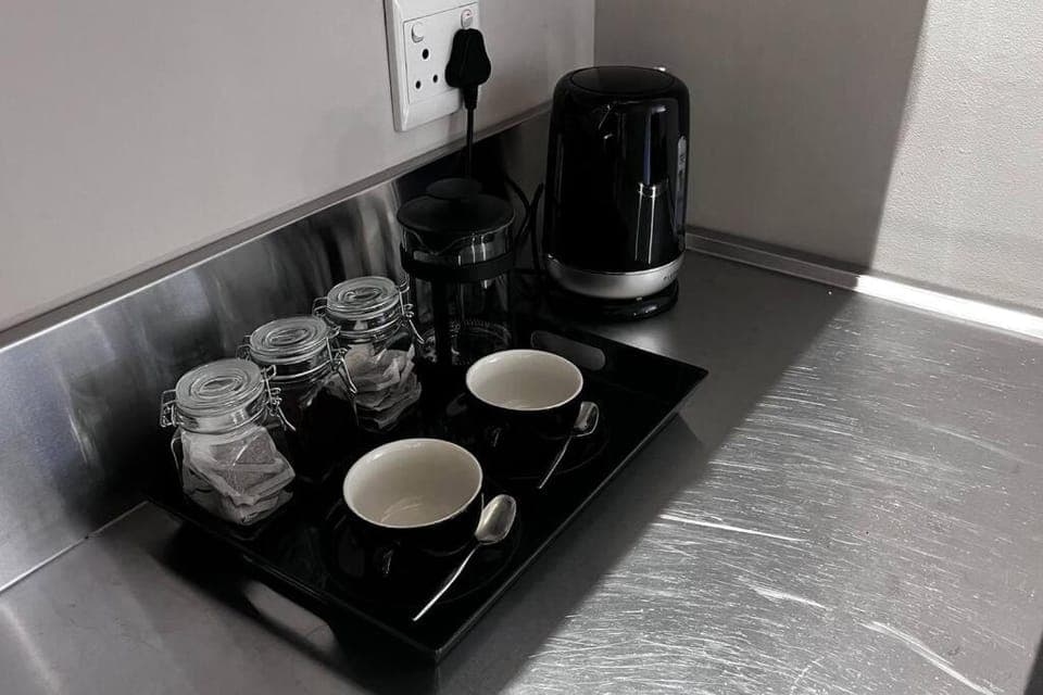 Coffee/tea facilities, Kitchen or kitchenette