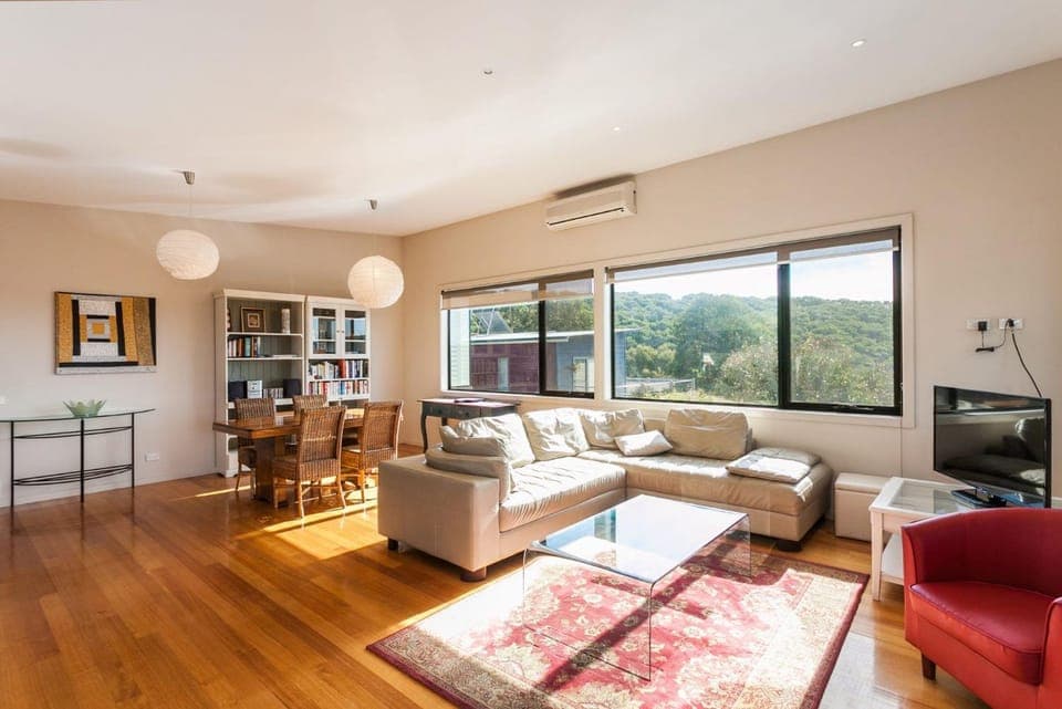 She Oak Stroll To Fairhaven Surf Club Beach and Pets Welcome - BYO Linen House in Aireys Inlet
