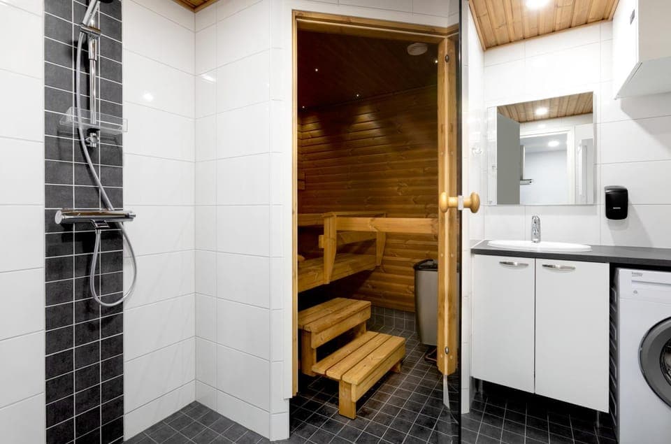 Sauna, Bathroom