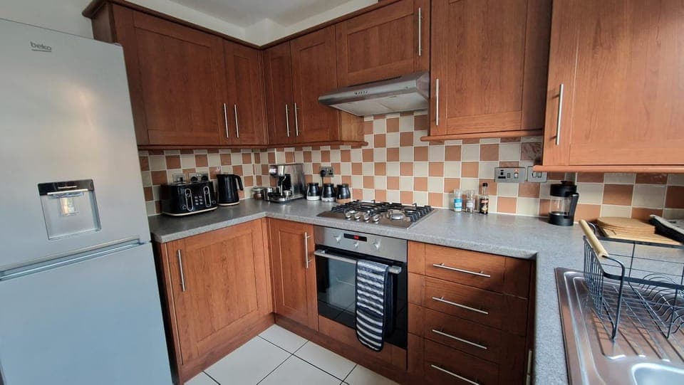 Coffee/tea facilities, pet friendly, stove, toaster, kitchen