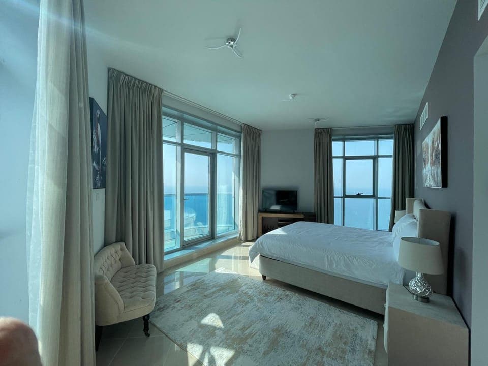 Bedroom, Sea view