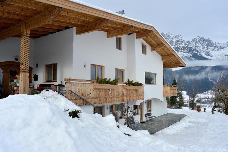 Property building, Winter, Parking