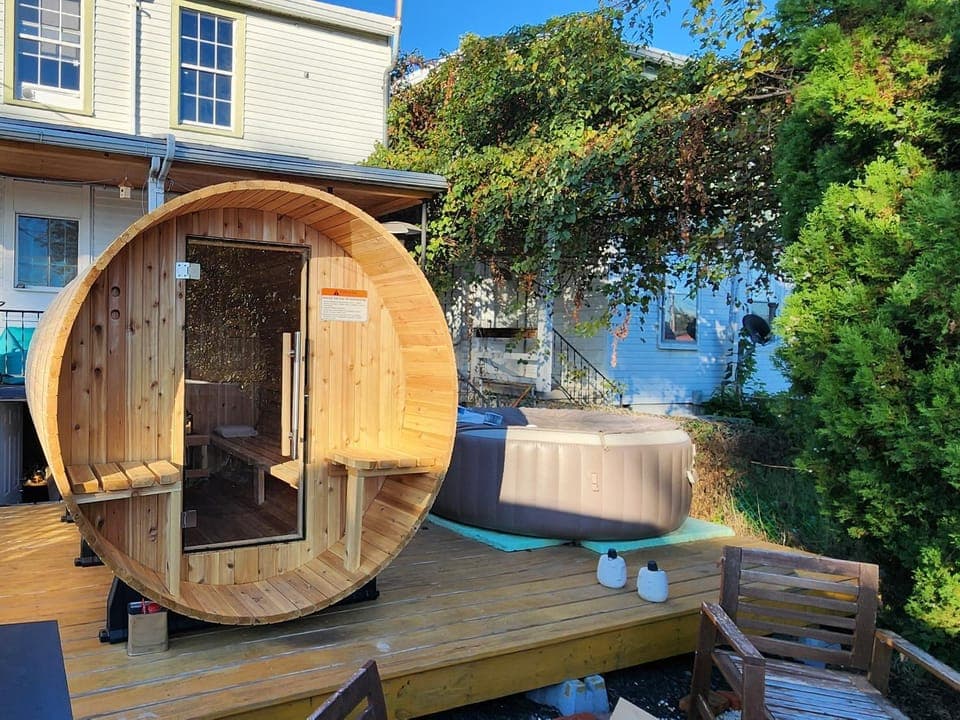 Sauna, Steam room