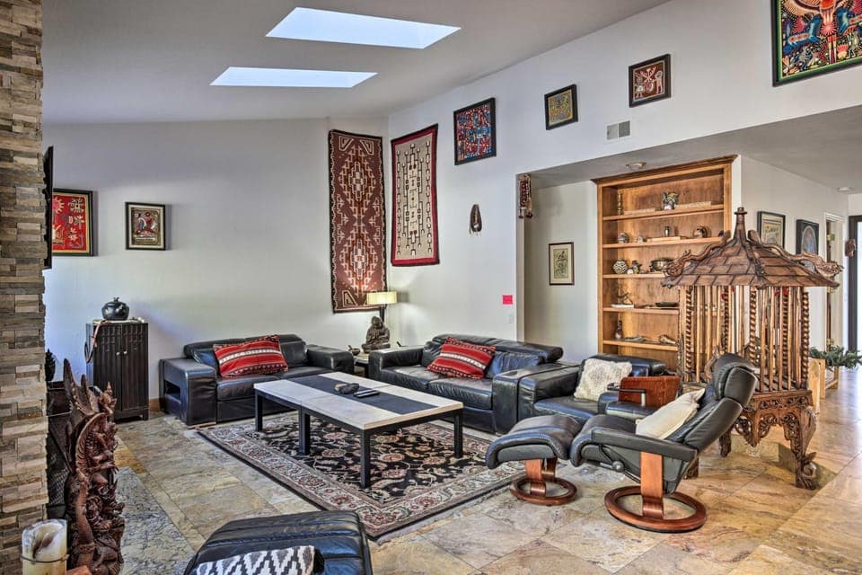 Carlsbad Getaway - Furnished Patio + Pool! House in Carlsbad