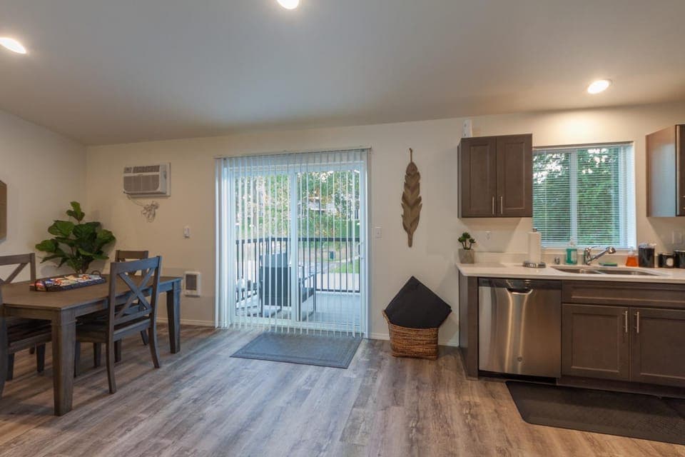 Patio, Living room, Seating area, Dining area