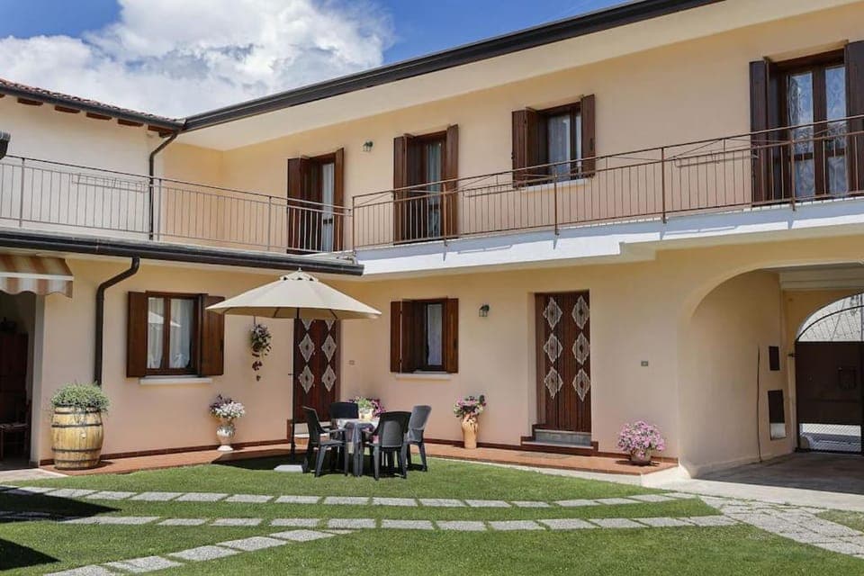 Day, Garden, Balcony/Terrace, Garden view