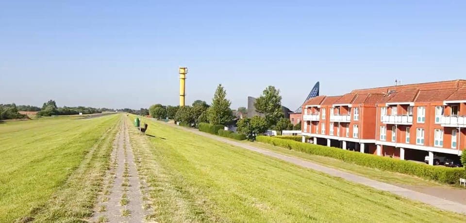 Property building, Day, Natural landscape