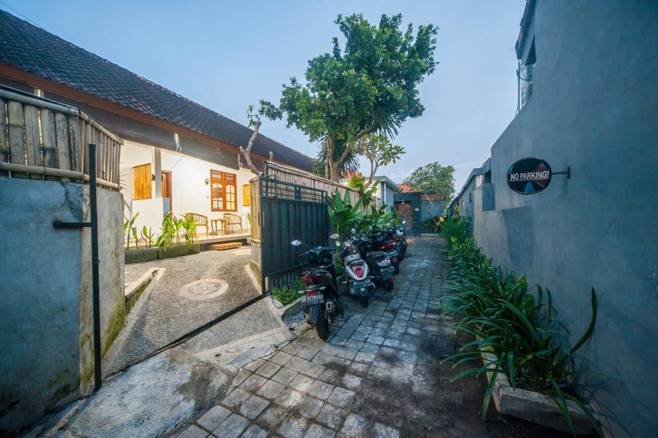 Day, Neighbourhood, Street view