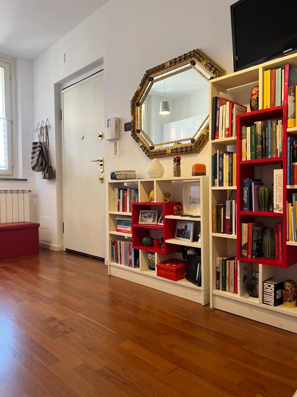 Library, TV and multimedia, Living room