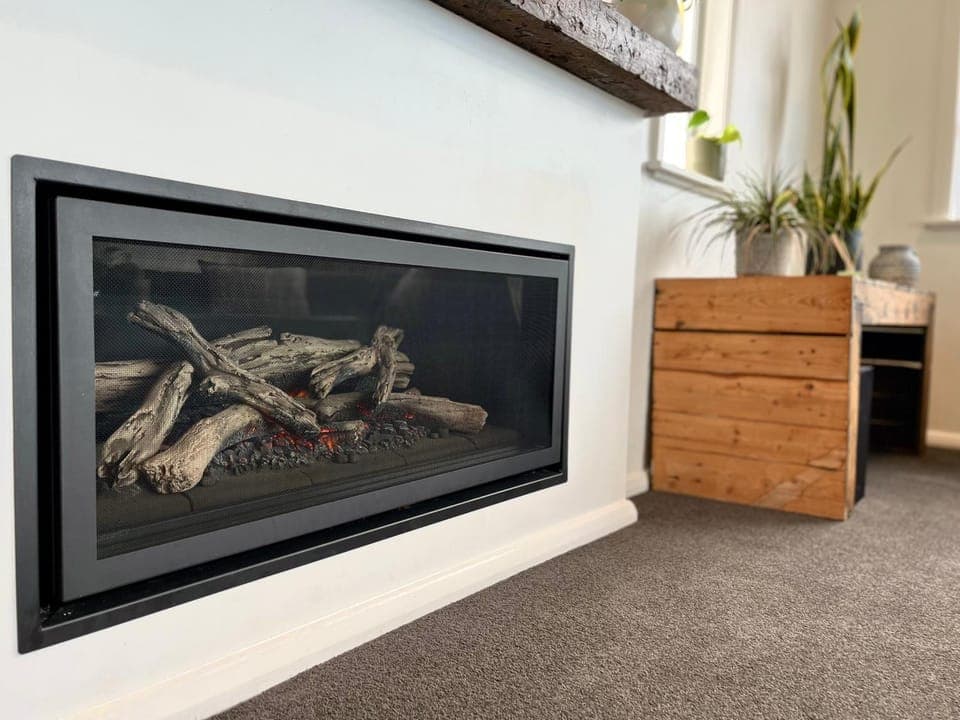 Living room, Decorative detail, flat iron