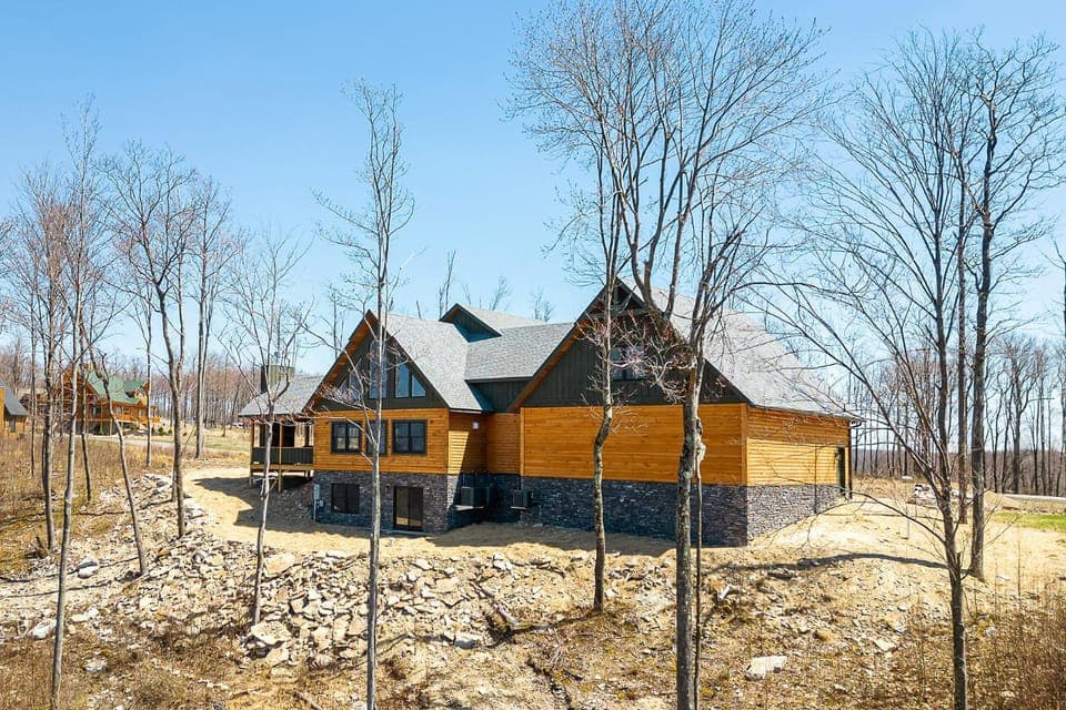 Mountain Crest Lodge House in Deep Creek Lake
