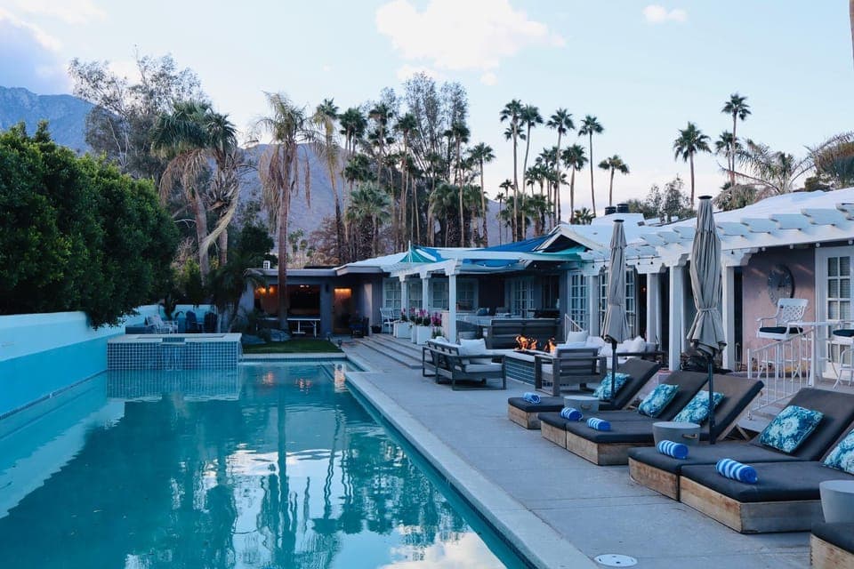 Mountain view, Pool view, Swimming pool