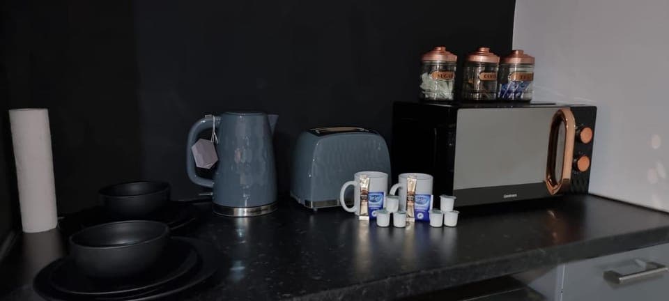 Coffee/tea facilities, Kitchen or kitchenette, minibar, toaster