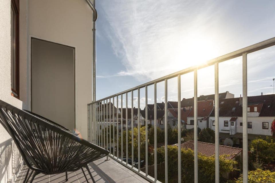 Patio, Day, View (from property/room), Balcony/Terrace