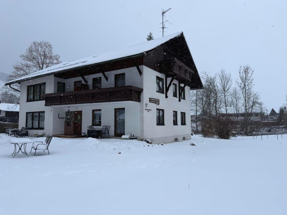 Property building, Day, Winter